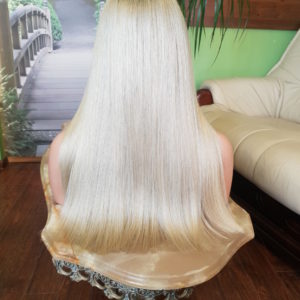 Francesca – Peruka naturalna stonowany blond z odrostem