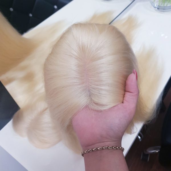 Tupet z włosów brazylijskich z mikroskórą 40cm Blond #613