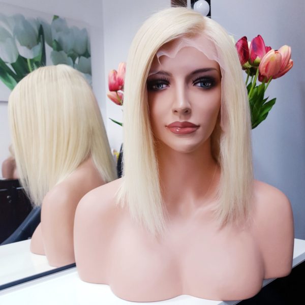 Nikita peruka naturalna blond do ramion