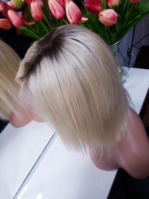 Laura - Peruka naturalna ombre blond