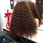 ROBERTA – Peruka naturalna długa kręcone włosy 60cm