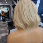 Sandra – Peruka naturalna 25-30cm Beżowy Blond Baleyage